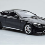 Mercedes AMG S63 C217 Coupe Negro GT Spirit 1:18 - image 4 of 6