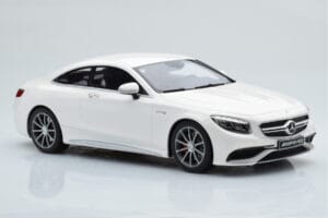 Mercedes AMG S63 C217 Coupe Blanco GT Spirit 1:18 B66960372 Resina - imagen 4 de 6