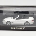 Mercedes SL 55 AMG R230 Blanco Minichamps 1:43 - image 4 of 4