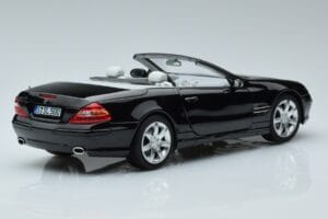 Mercedes SL500 R230 Negro Norev 1:18 183840 Metal - imagen 3 de 8