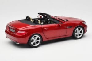 Mercedes SLK R172 Designo Zircon Rojo Minichamps 1:18 B66960513 Metal - imagen 3 de 8