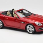 Mercedes SLK R172 Designo Zircon Rojo Minichamps 1:18 B66960513 - image 6 of 8