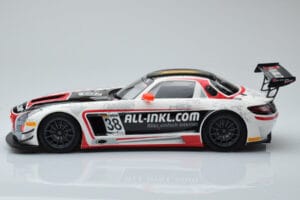 Mercedes SLS AMG GT3 Munnich Motorsport #38 M. Basseng / M. Winkelhock Champions FIA GT1 World Championship 2012 Minichamps 1 - imagen 3 de 6