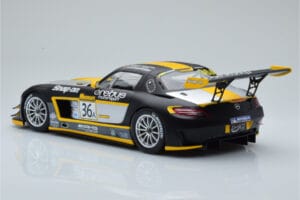 Mercedes SLS AMG GT3 Team Erebus Motorsport #36 B. Schneider / A. Jager / C. Roloff Winners Bathurst 12 Hours 2013 Minichamps - imagen 5 de 6