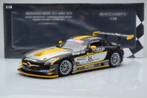 Mercedes SLS AMG GT3 Team Erebus Motorsport #36 B. Schneider / A. Jager / C. Roloff Winners Bathurst 12 Hours 2013 Minichamps - imagen 6 de 6