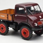Mercedes Unimog 401 With Westfalia Cabin Schuco 1:18 450014300 - image 6 of 8