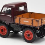 Mercedes Unimog 401 With Westfalia Cabin Schuco 1:18 450014300 - image 7 of 8