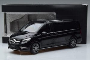 Mercedes V-Class W447 V260L Negro OEM 1:18 QALCN89911150 Metal - imagen 8 de 8