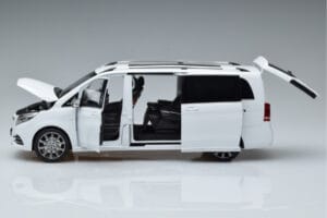Mercedes V-Class W447 V260L Blanco OEM 1:18 QALCN89911149 Metal - imagen 5 de 8