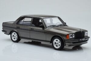 Mercedes W123 AMG 280 Gris Otto 1:18 OT750 Resina - imagen 4 de 6