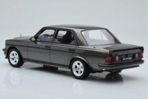 Mercedes W123 AMG 280 Gris Otto 1:18 OT750 Resina - imagen 5 de 6