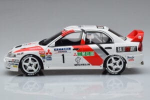 Mitsubishi Lancer Evo 4 T. Makinen / S. Harjanne Rally Catalunya 1997 Otto 1:18 OT409 Resina - imagen 3 de 6