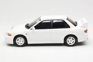 Mitsubishi Lancer Evo III Scotia Blanco Otto 1:18 OT1065 Resina - imagen 3 de 6