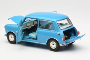 Morris Mini Minor Azul Kyosho 1:18 08964BL Metal - imagen 5 de 8