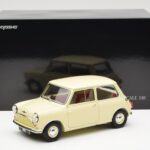 Morris Mini Minor Blanco Kyosho 1:18 08964W - image 8 of 8