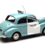 Morris Minor Policía Azul & Blanco Minichamps 1:18 - image 3 of 8