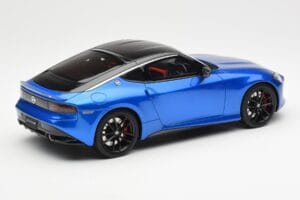 Nissan Fairlady Z Z35 Bayside Azul GT Spirit 1:18 GT387 Resina - imagen 2 de 6