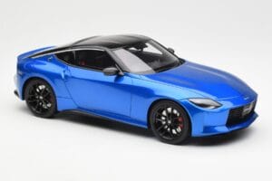Nissan Fairlady Z Z35 Bayside Azul GT Spirit 1:18 GT387 Resina - imagen 4 de 6