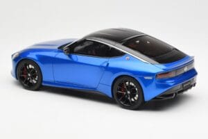 Nissan Fairlady Z Z35 Bayside Azul GT Spirit 1:18 GT387 Resina - imagen 5 de 6