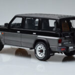 Nissan Patrol GR Y60 Gris Otto 1:18 - image 5 of 6