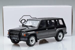 Nissan Patrol GR Y60 Gris Otto 1:18 OT993 Resina - imagen 6 de 6