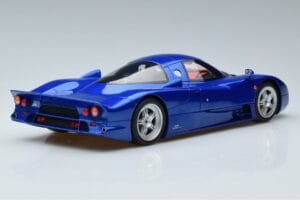 Nissan R390 GT1 Road Car GT Spirit 1:18 GT403 Resina - imagen 2 de 6
