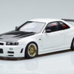 Nissan Skyline GT-R R34 Nismo Z-Tune Blanco MotorHelix 1:18
