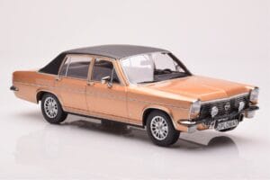 Opel Diplomat B Beige Metalizado MCG 1:18 MCG18335 Metal - imagen 4 de 6