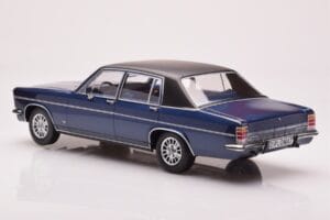 Opel Diplomat B Azul Oscuro Metalizado MCG 1:18 MCG18336 Metal - imagen 5 de 6
