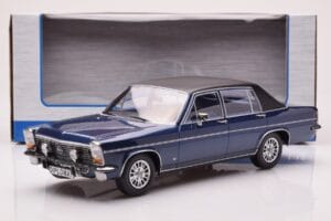 Opel Diplomat B Azul Oscuro Metalizado MCG 1:18 MCG18336 Metal - imagen 6 de 6