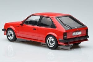 Opel Kadett D GTE Rojo MCG 1:18 MCG18269 Metal - imagen 5 de 6