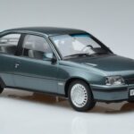 Opel Kadett E GSi Azul Metálico Norev 1:18 183614 Metal - image 4 of 6