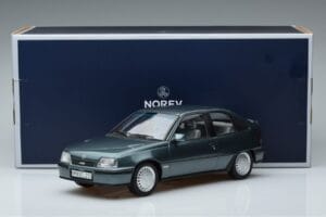 Opel Kadett E GSi Azul Metálico Norev 1:18 183614 Metal - imagen 6 de 6