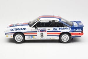 Opel Manta 400 Rothmans #8 J. McRae / I. Grindrod Lombard RAC Rally 1983 IXO 1:18 18RMC038A Metal - imagen 3 de 6