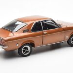 Opel Manta A Bronce Metálico Norev 1:18 - image 3 of 8