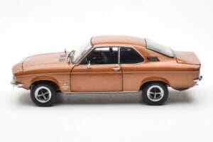 Opel Manta A Bronce Metálico Norev 1:18 183624 Metal - imagen 4 de 8