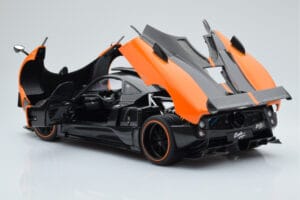 Pagani Zonda Cinque Naranja St Tropez Almost Real 1:18 850603001 Metal - imagen 7 de 8