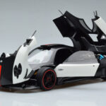 Pagani Zonda Cinque Blanco Benny Almost Real 1:18 - image 2 of 12