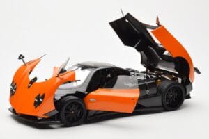Pagani Zonda F Naranja St Tropez Almost Real 1:18 850409001 Metal - imagen 2 de 8