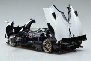 Pagani Zonda HP Barchetta Carbon Fiber Blanco LCD 1:18 LCD18009-WH Metal - imagen 7 de 9