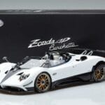Pagani Zonda HP Barchetta Carbon Fiber Blanco LCD 1:18 LCD18009 WH Metal - image 9 of 9