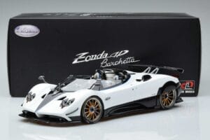 Pagani Zonda HP Barchetta Carbon Fiber Blanco LCD 1:18 LCD18009-WH Metal - imagen 9 de 9