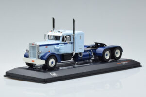 Peterbilt 350 Azul IXO 1:43 TR133