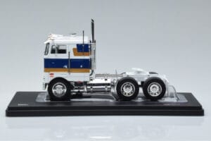 Peterbilt 352 H Blanco IXO 1:43 TR078 Metal - imagen 3 de 6