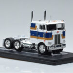 Peterbilt 352 H Blanco IXO 1:43 TR078 - image 4 of 6