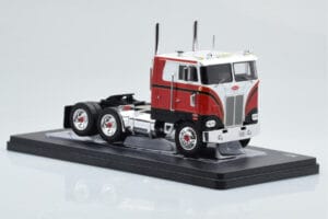Peterbilt 352 Pacemaker Rojo Blanco IXO 1:43 TR097 Metal - imagen 3 de 4