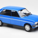Peugeot 104 S Ibis Azul Norev 1:18 - image 4 of 6