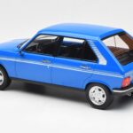 Peugeot 104 S Ibis Azul Norev 1:18 - image 5 of 6
