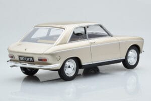 Peugeot 204 Coupe Beige Otto 1:18 OT1024 Resina - imagen 2 de 6
