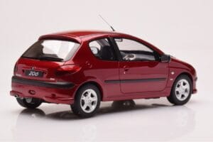 Peugeot 206 S16 Rojo Otto 1:18 OT1039 Resina - imagen 2 de 6